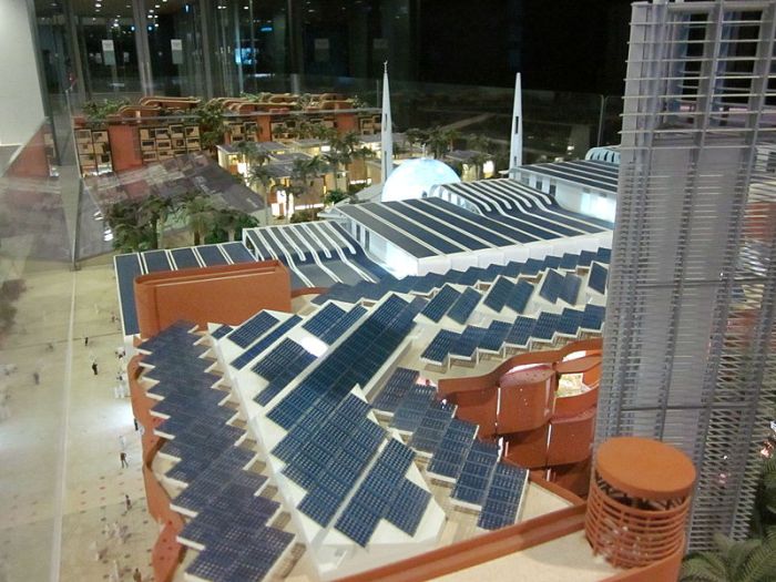 Scale_model_Masdar_city