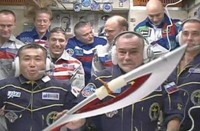 sochi_torch_ISS4