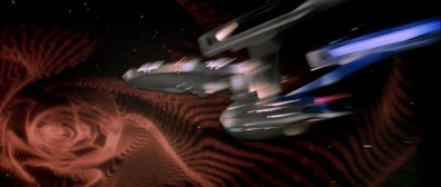 USS_Enterprise_caught_in_artificial_wormhole-640x272