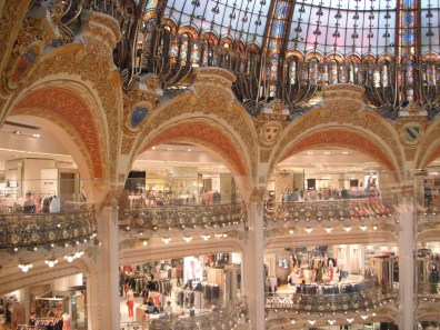 La Galleries Lafayette, interior